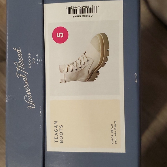 Universal Thread Tegan Boot Size 5 - Picture 5 of 6